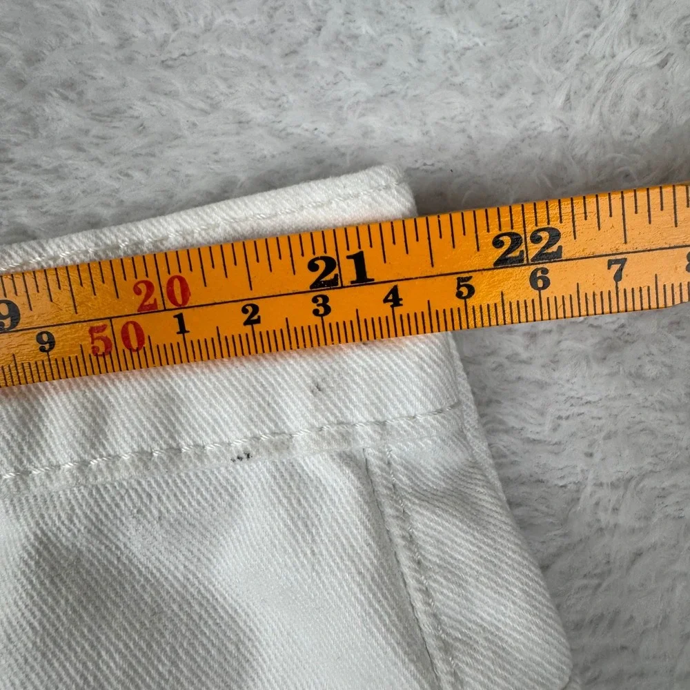Levis levi 569